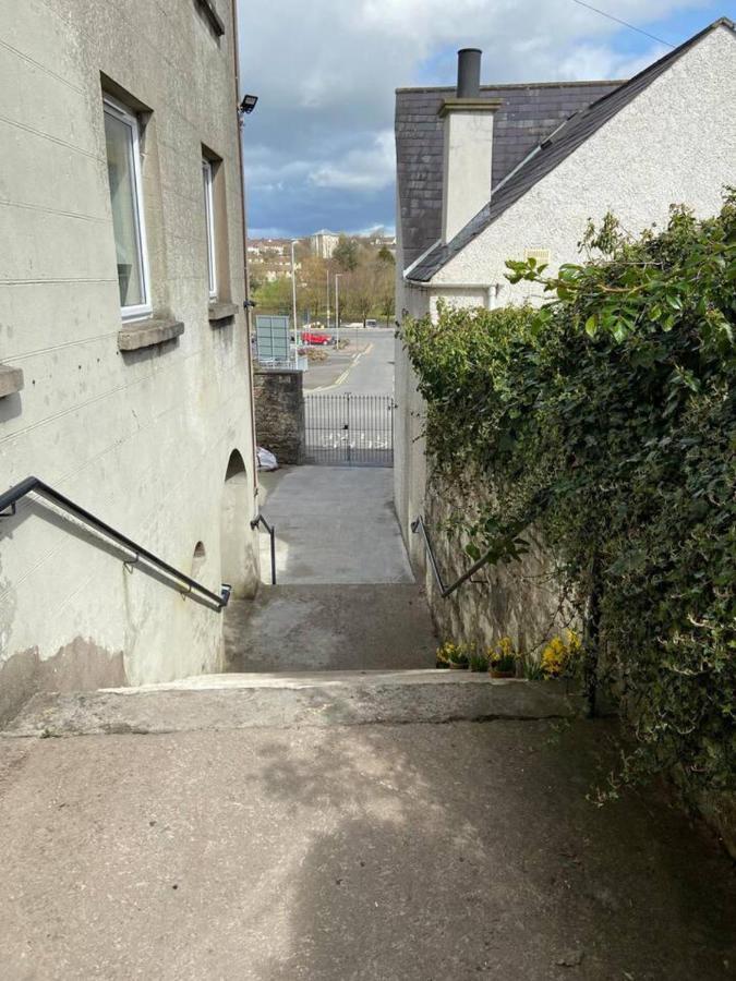 Town House In Ideal Location Central Enniskillen Exterior photo